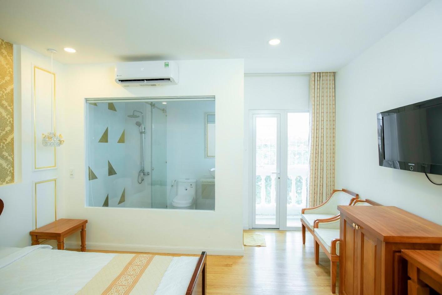 Hotel Khach San Quoc Te Cà Mau Exterior foto